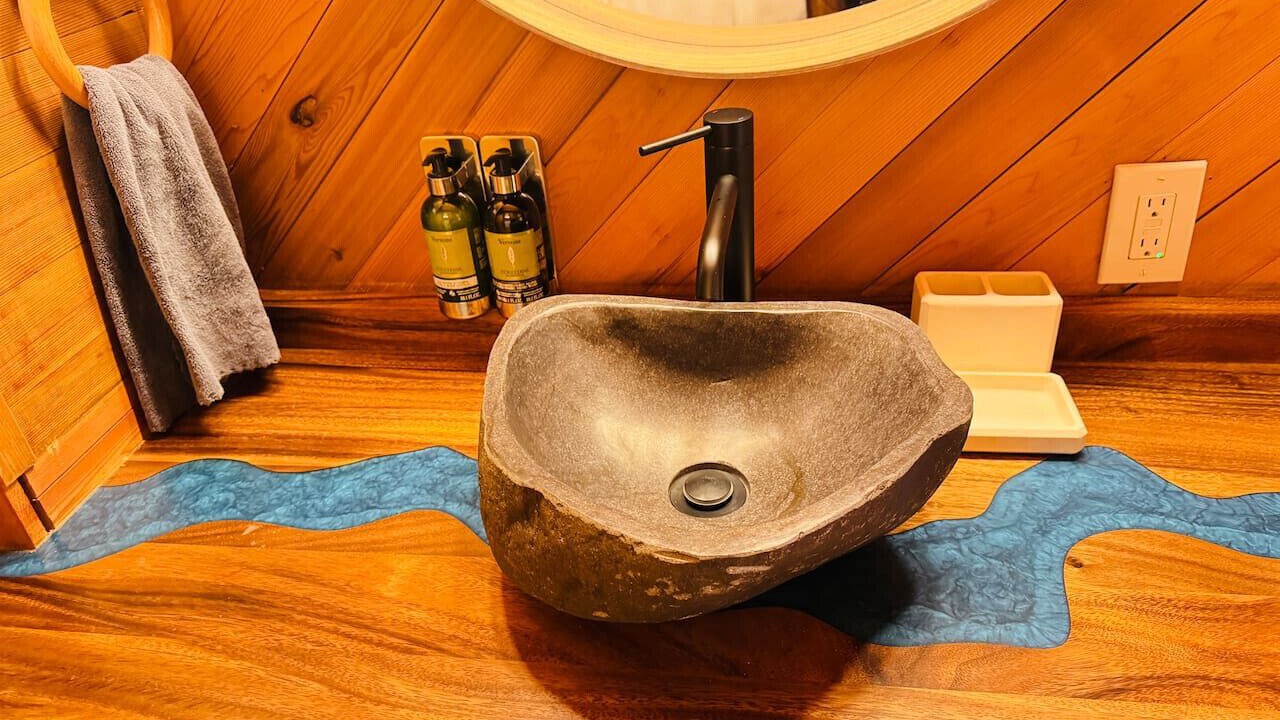 Photo of Bathroom in Saunders Lake