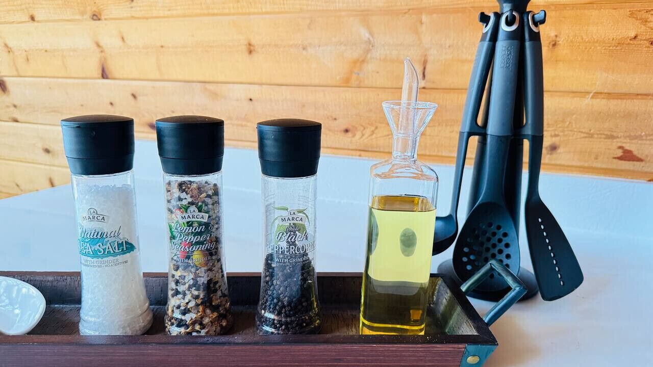 Photo of Others in Saunders Lake