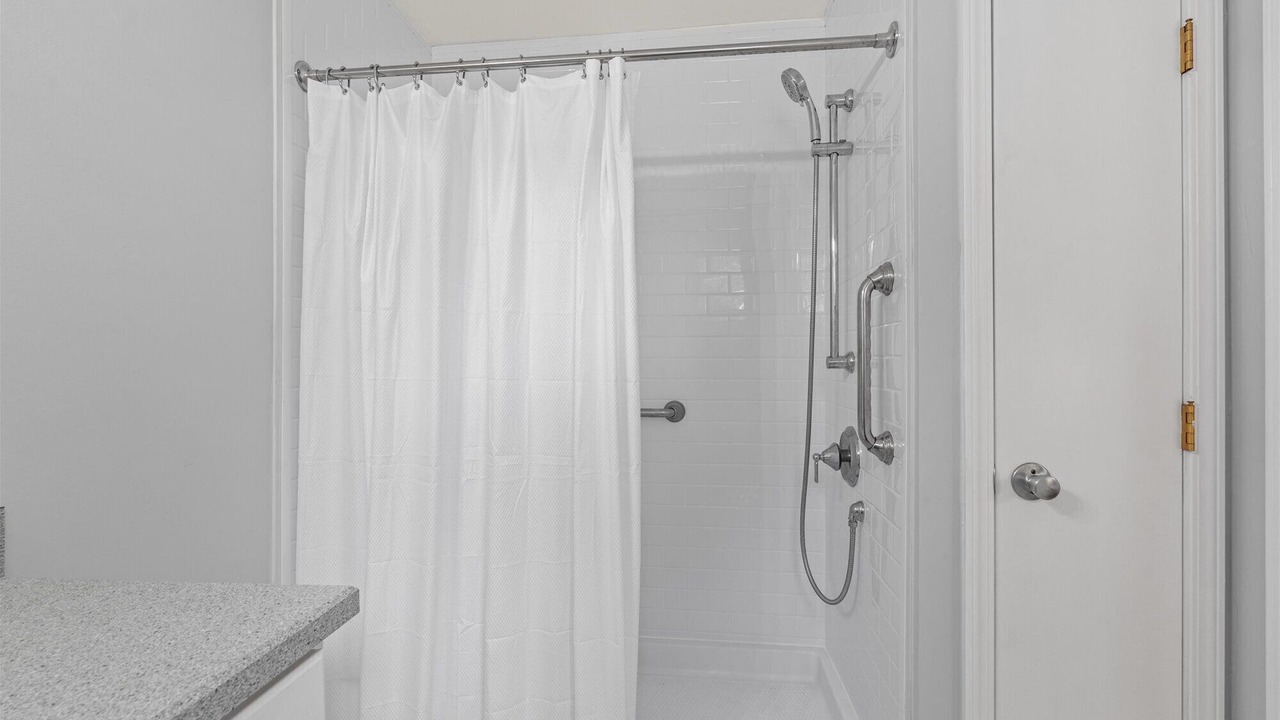 Photo of Bathroom in Auburn