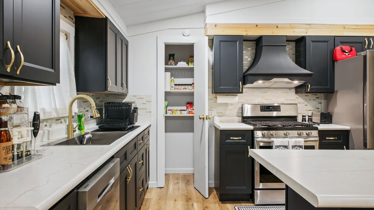 Photo of Kitchen in Far North Central