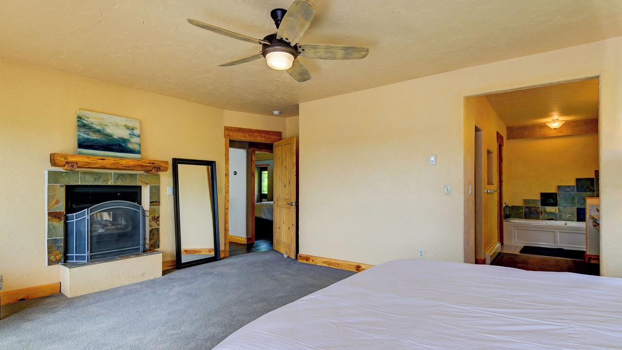 Photo of Livingroom in Palmer Lake