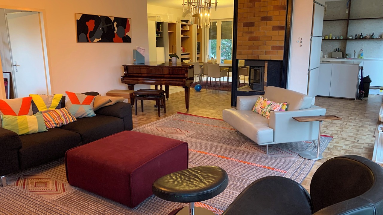 Photo of Livingroom in Chene Bourg