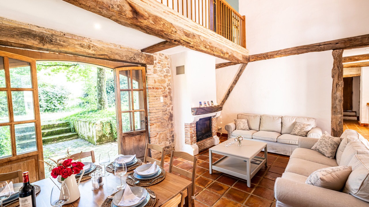 Photo of Bedroom in Cordes-sur-Ciel