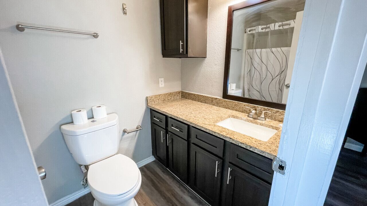 Photo of Bathroom in Northwest Corpus Christi