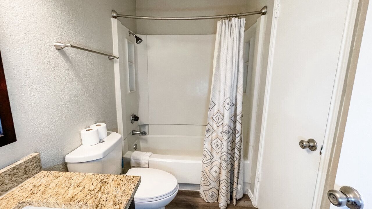 Photo of Bathroom in Northwest Corpus Christi