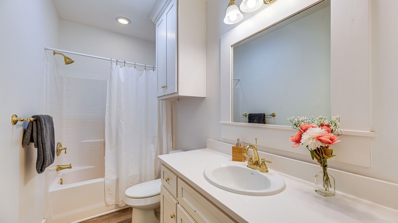Photo of Bathroom in Corpus Christi