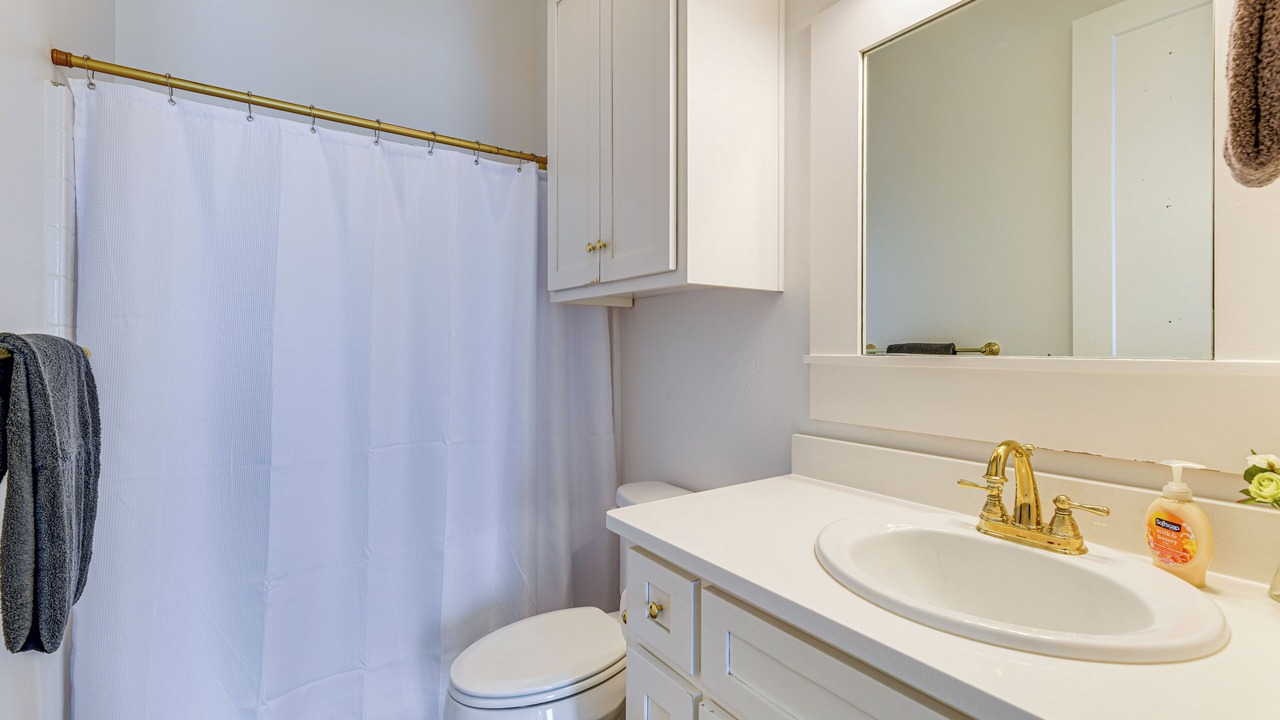 Photo of Bathroom in Corpus Christi