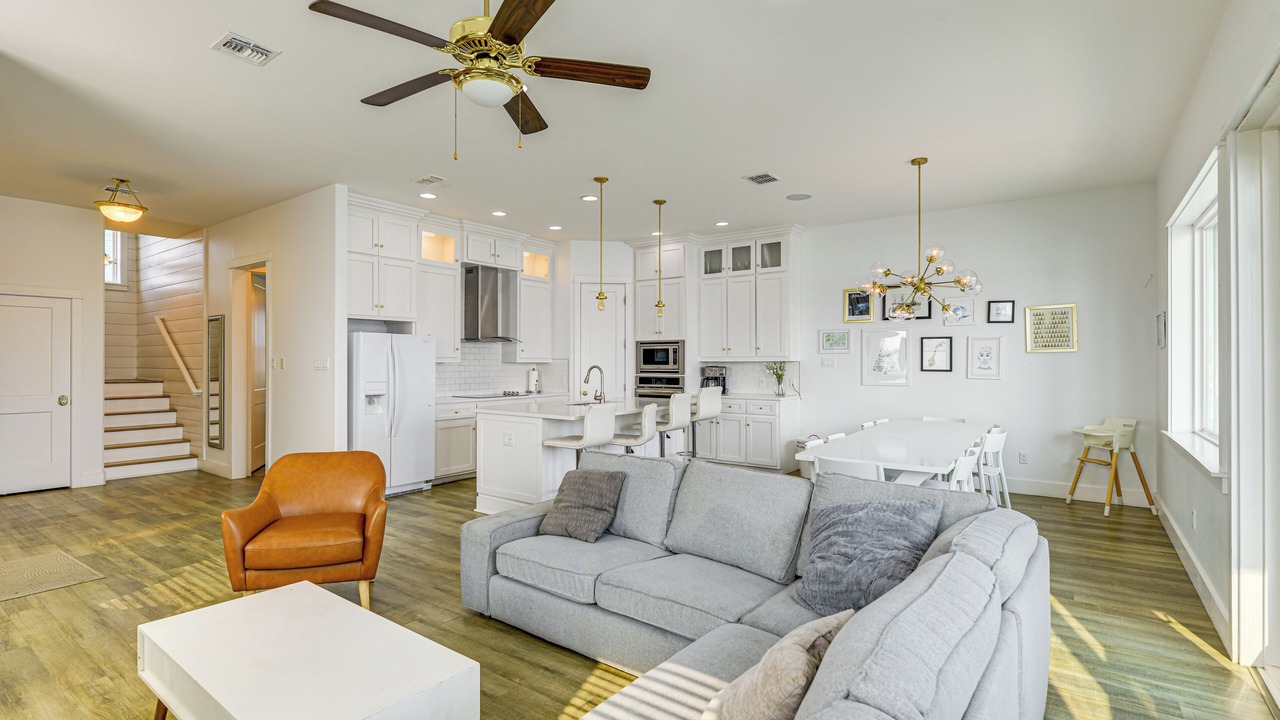 Photo of Bedroom in Corpus Christi