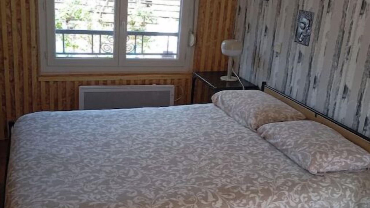 Photo of Bedroom in Rosieres-en-Santerre