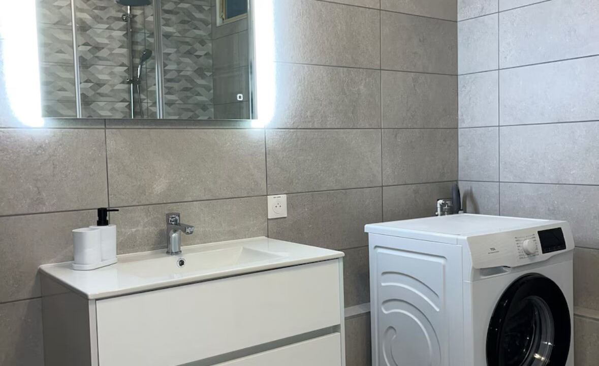 Photo of Others in Hambach