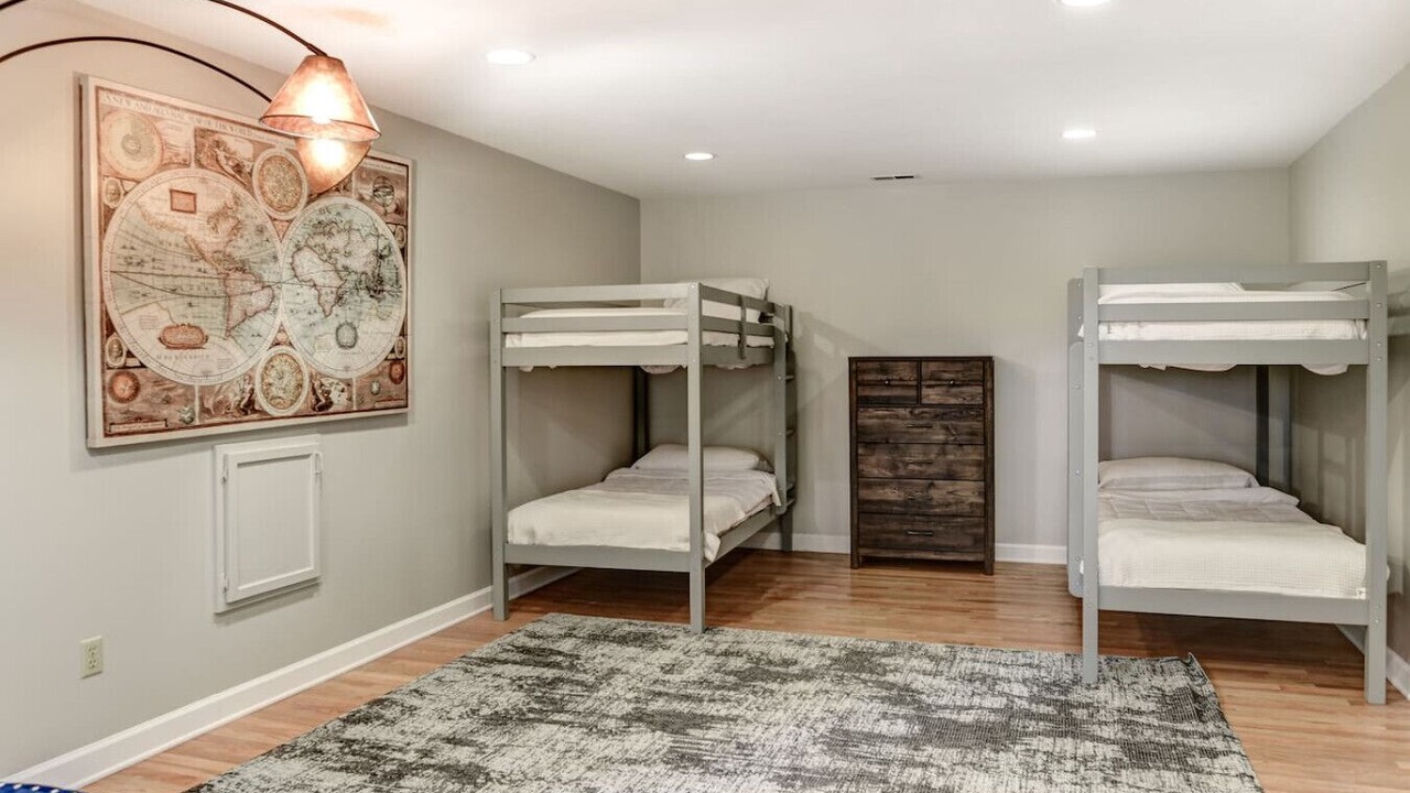 Photo of Bedroom in Skyland