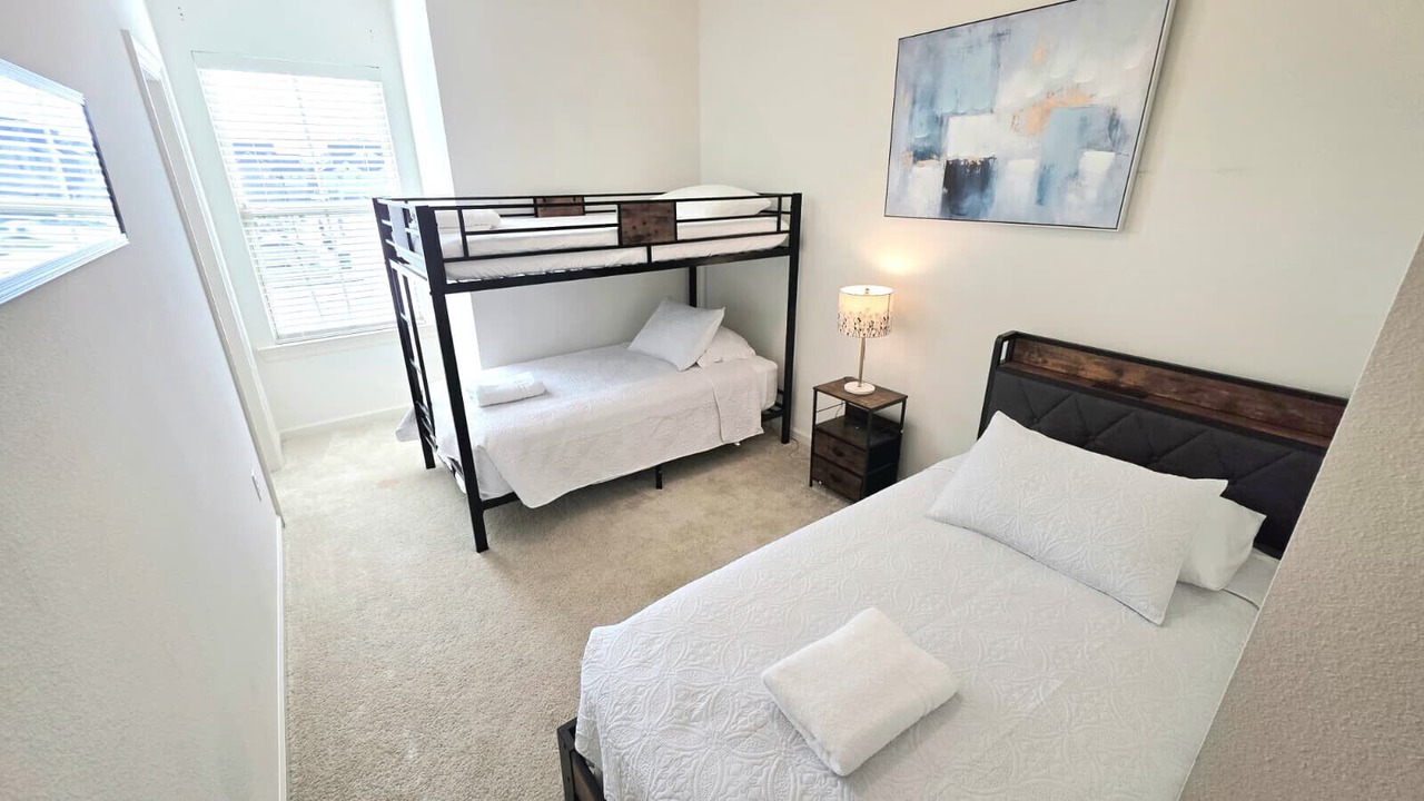 Photo of Bedroom in Highlands - Perkins