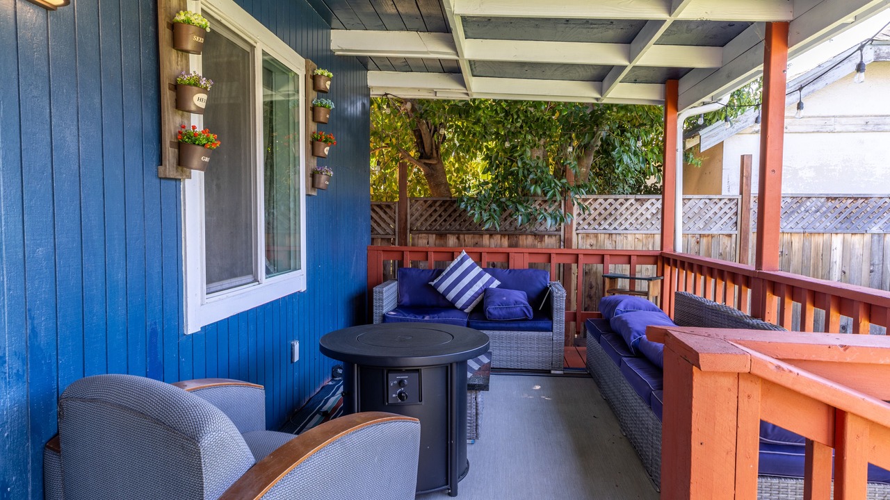 Photo of Patio Balcony in North and East