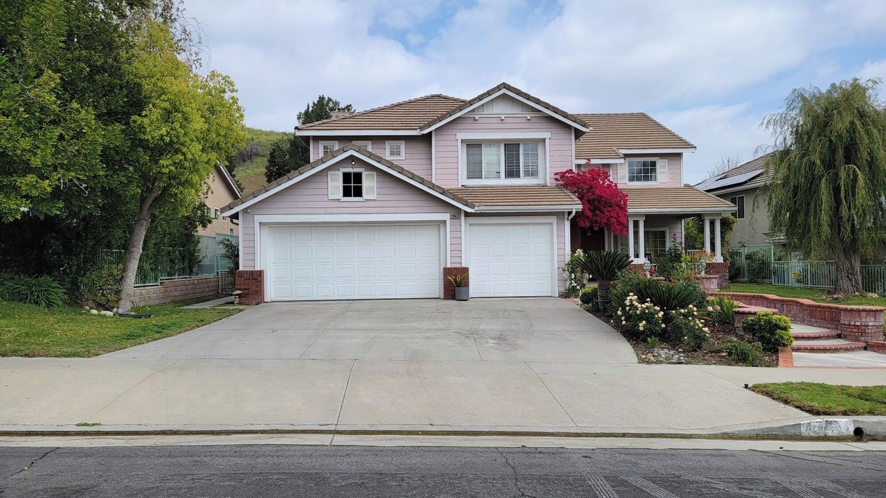 Photo of Outdoor in Canoga Park