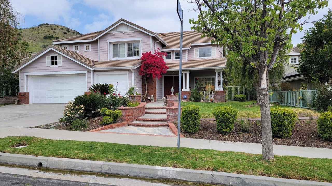 Photo of Outdoor in Canoga Park