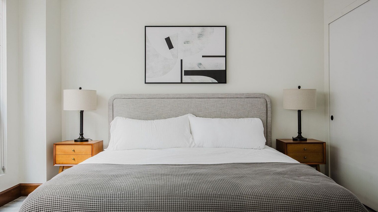 Photo of Bedroom in Waterfront