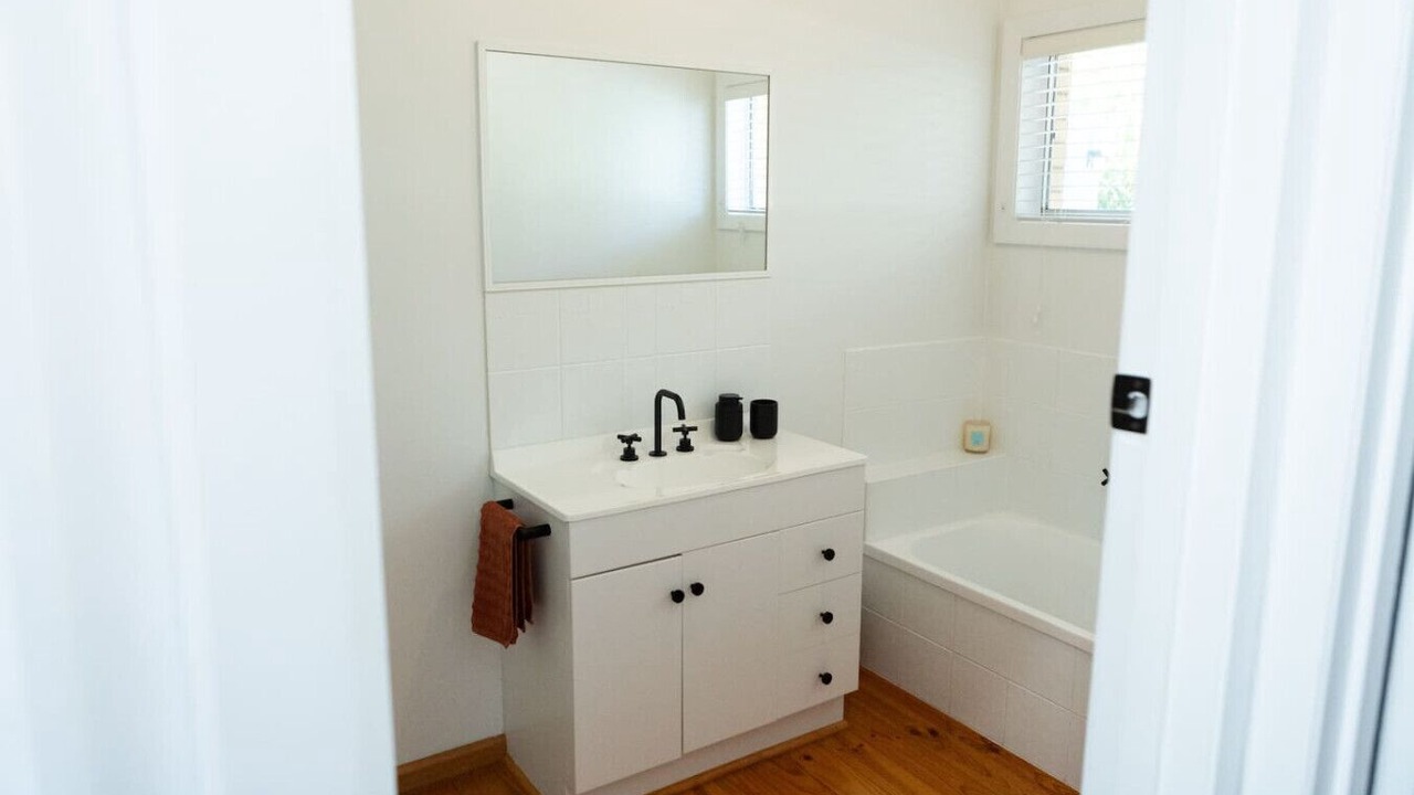 Photo of Bathroom in Shepparton South