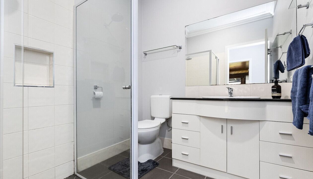 Photo of Bathroom in South Albury