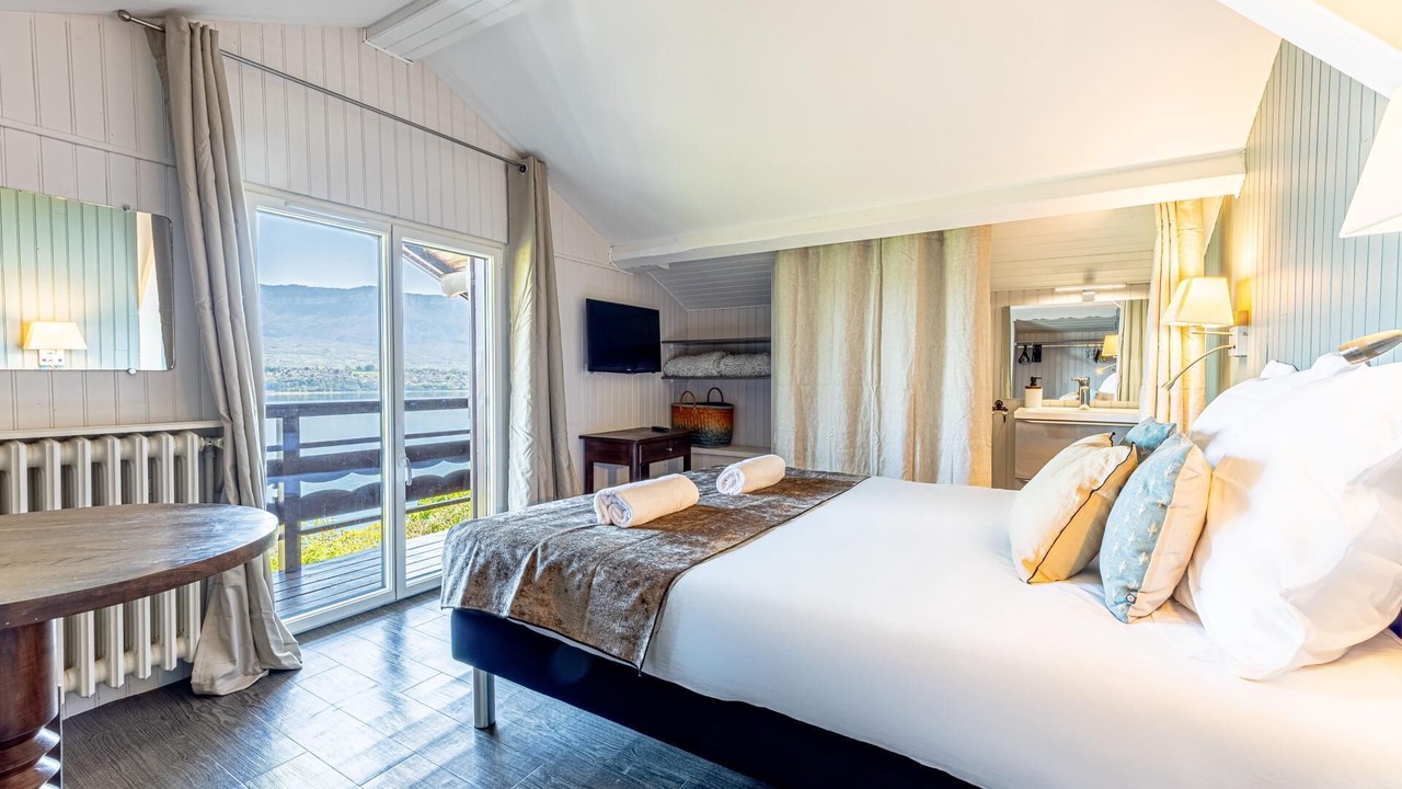 Photo of Bedroom in Bourdeau