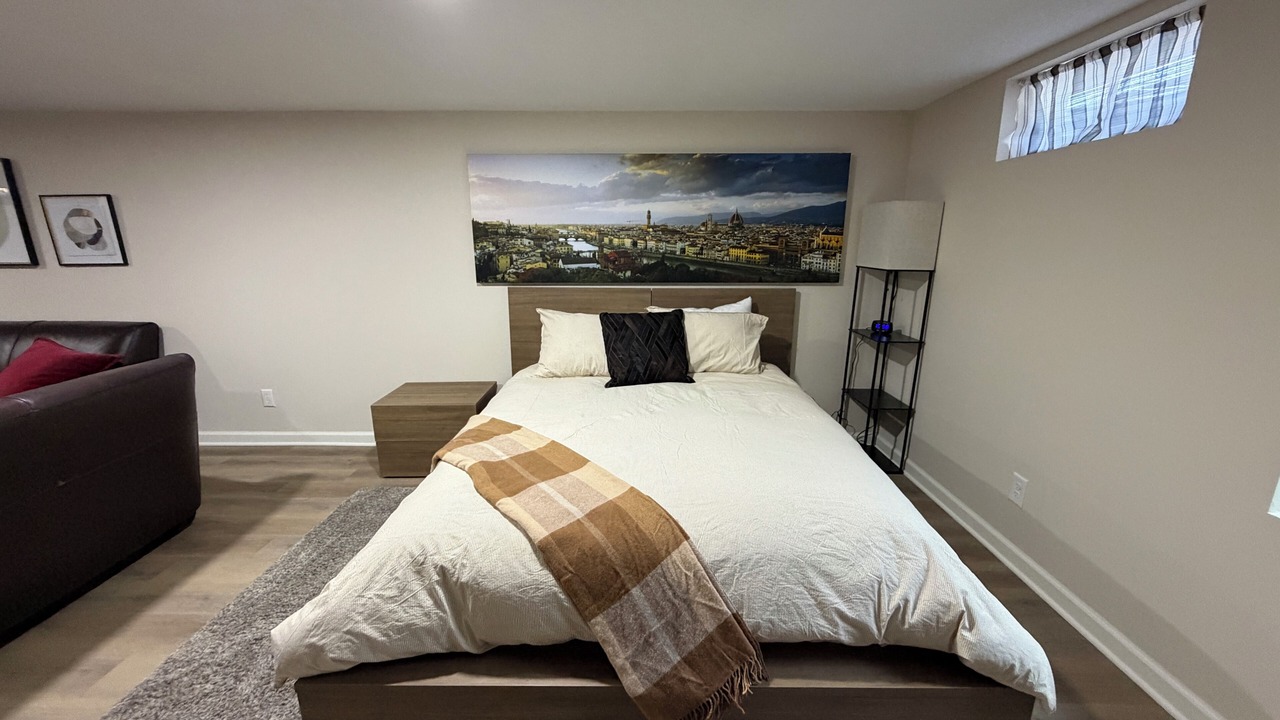 Photo of Bedroom in Urbandale