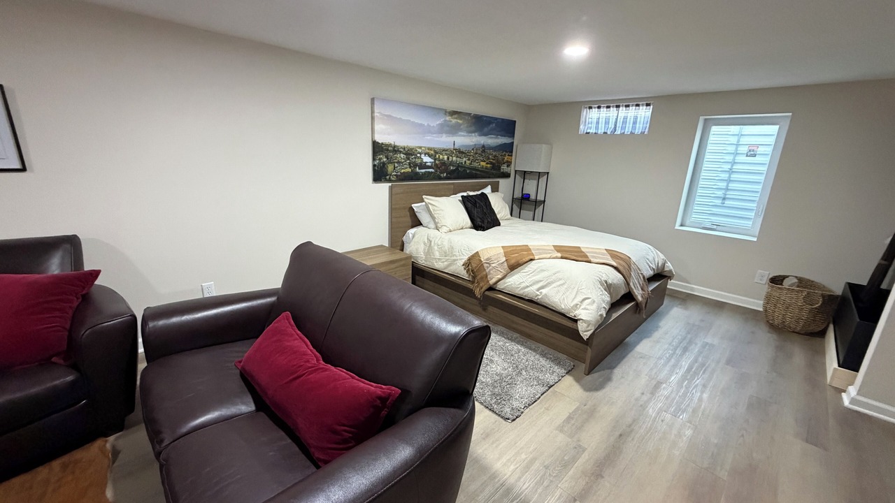 Photo of Bedroom in Urbandale