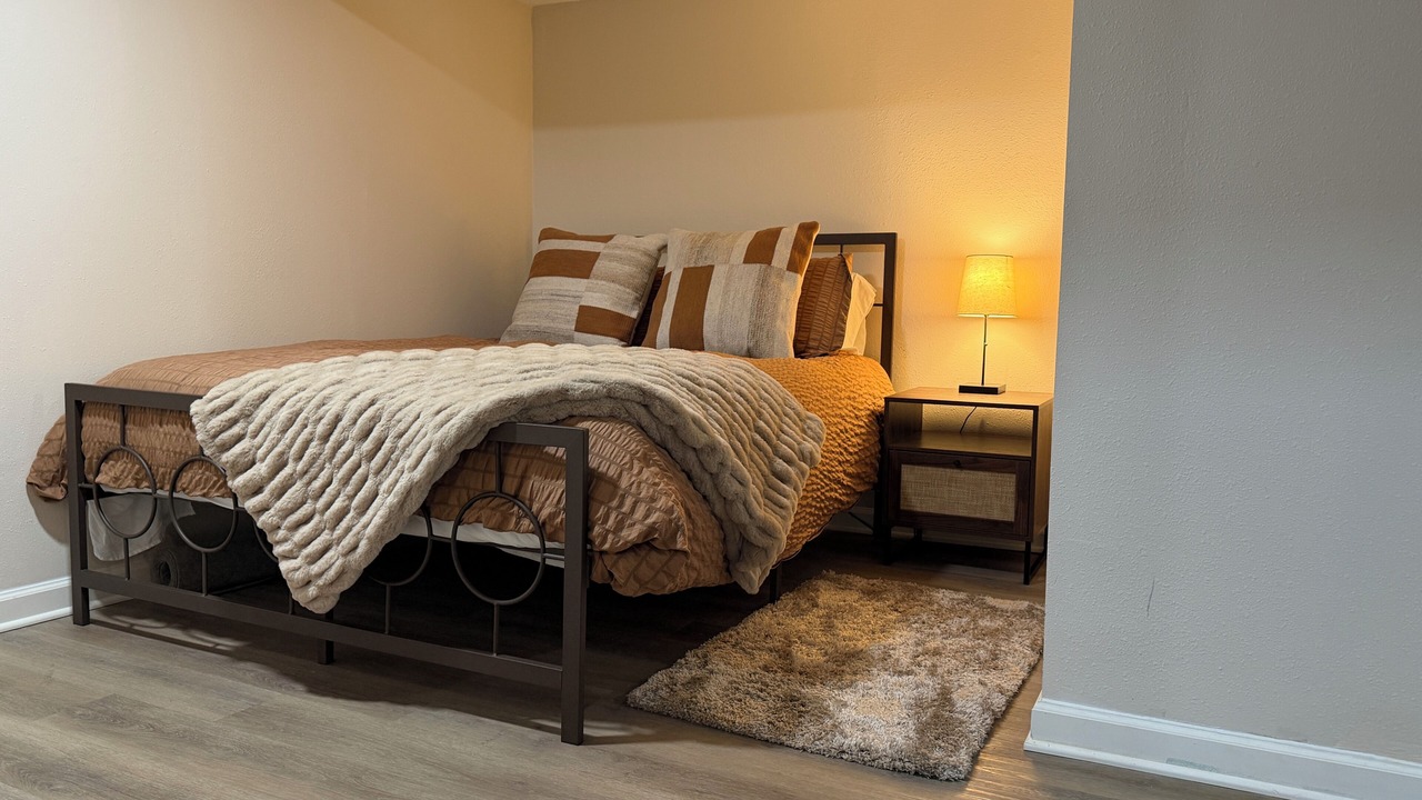 Photo of Bedroom in Urbandale
