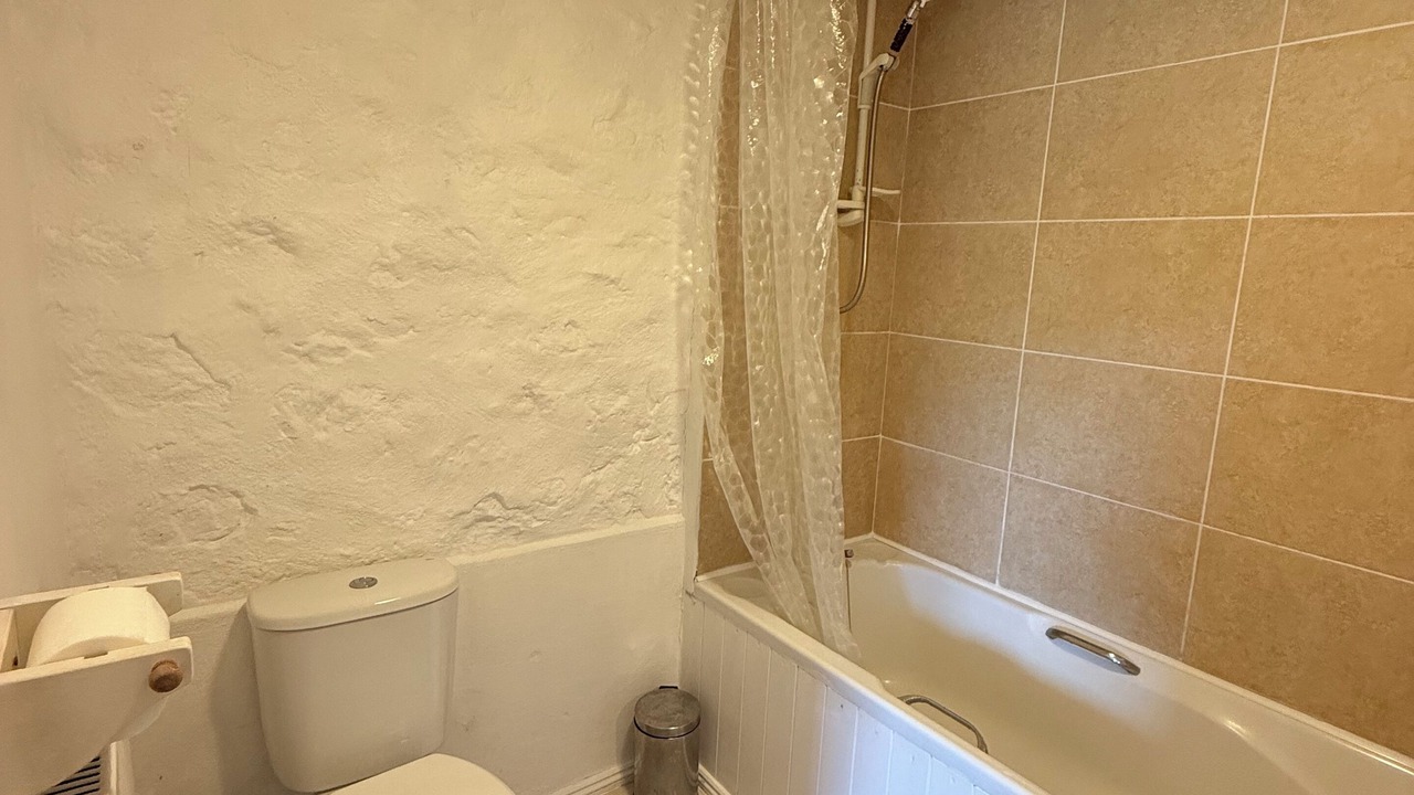 Photo of Bathroom in Carnbrea