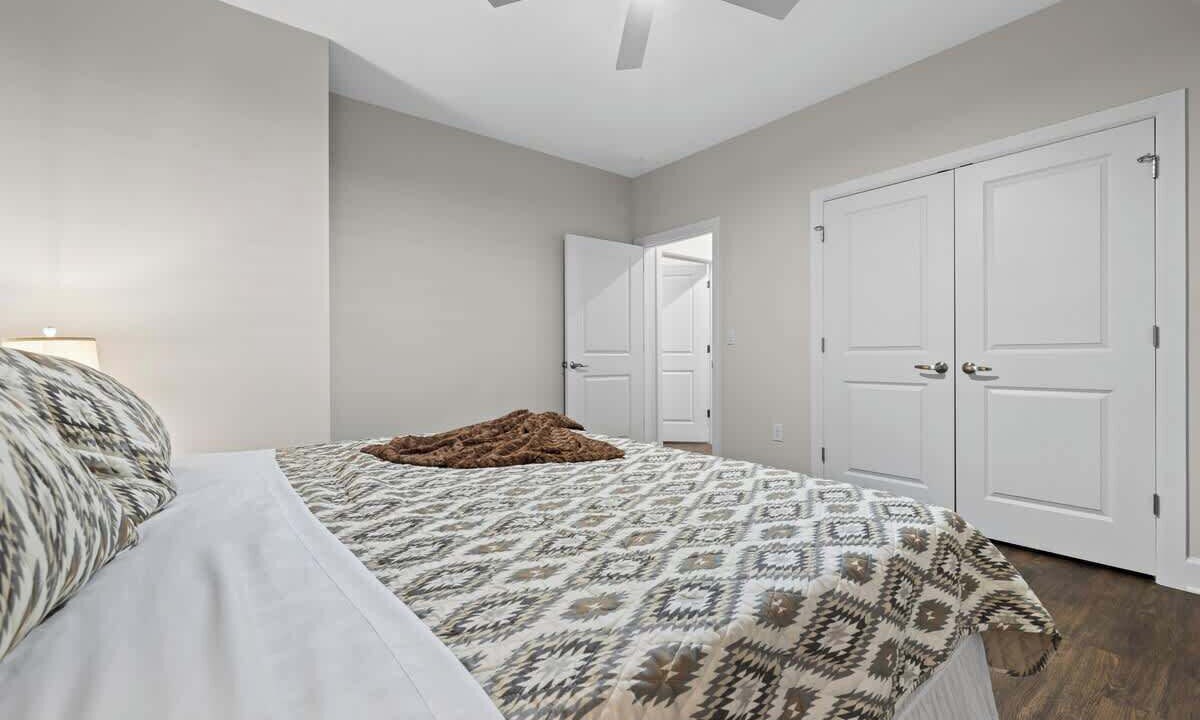 Photo of Bedroom in Eighth Avenue