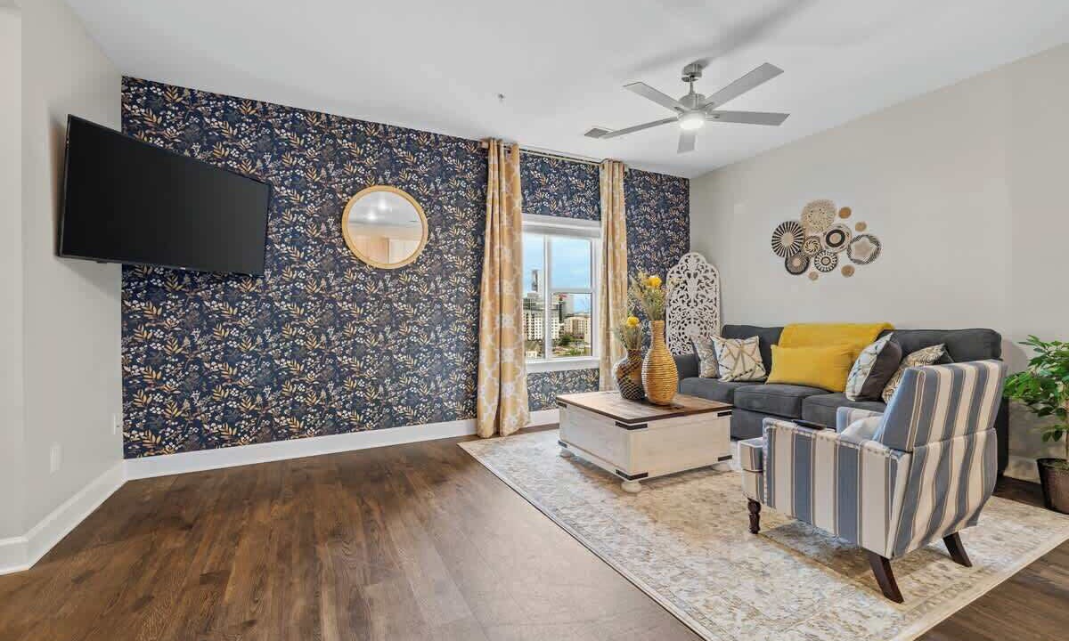 Photo of Livingroom in Eighth Avenue