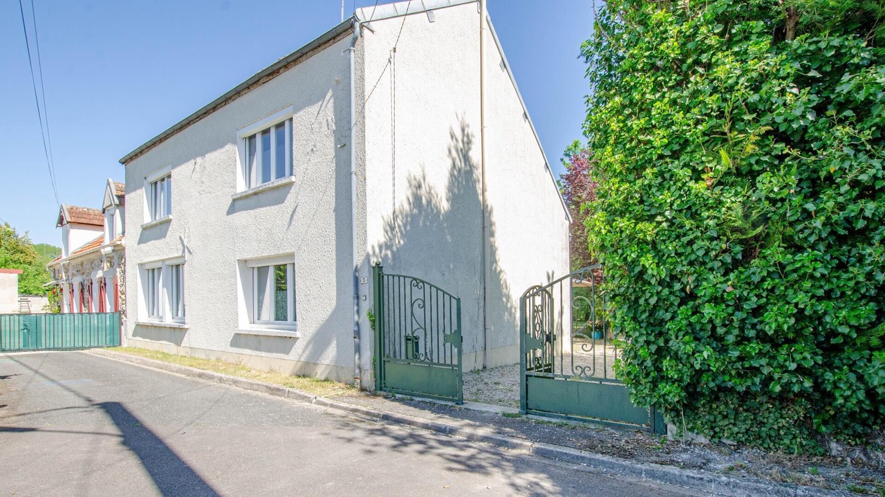 Photo of Outdoor in Saint-Hilaire-sous-Romilly