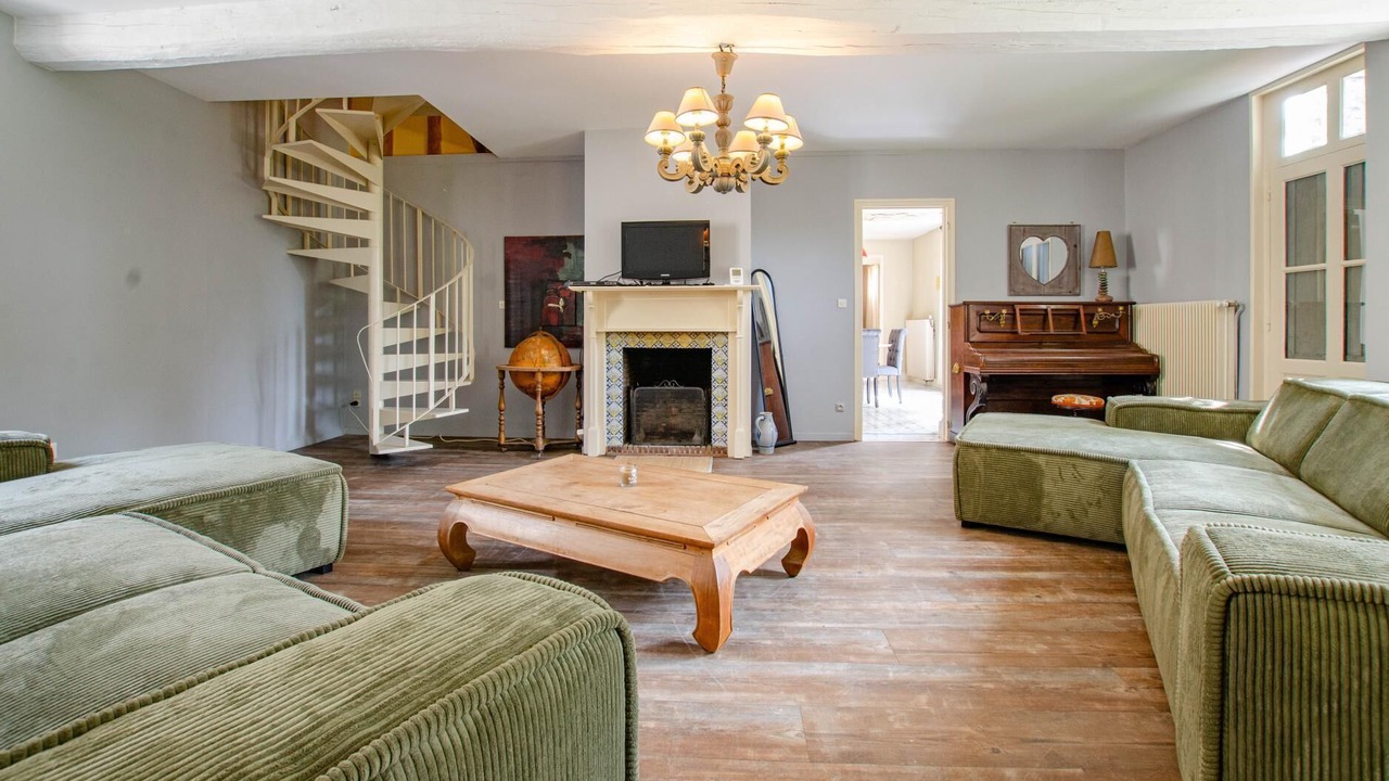 Photo of Livingroom in Rilly-Sainte-Syre