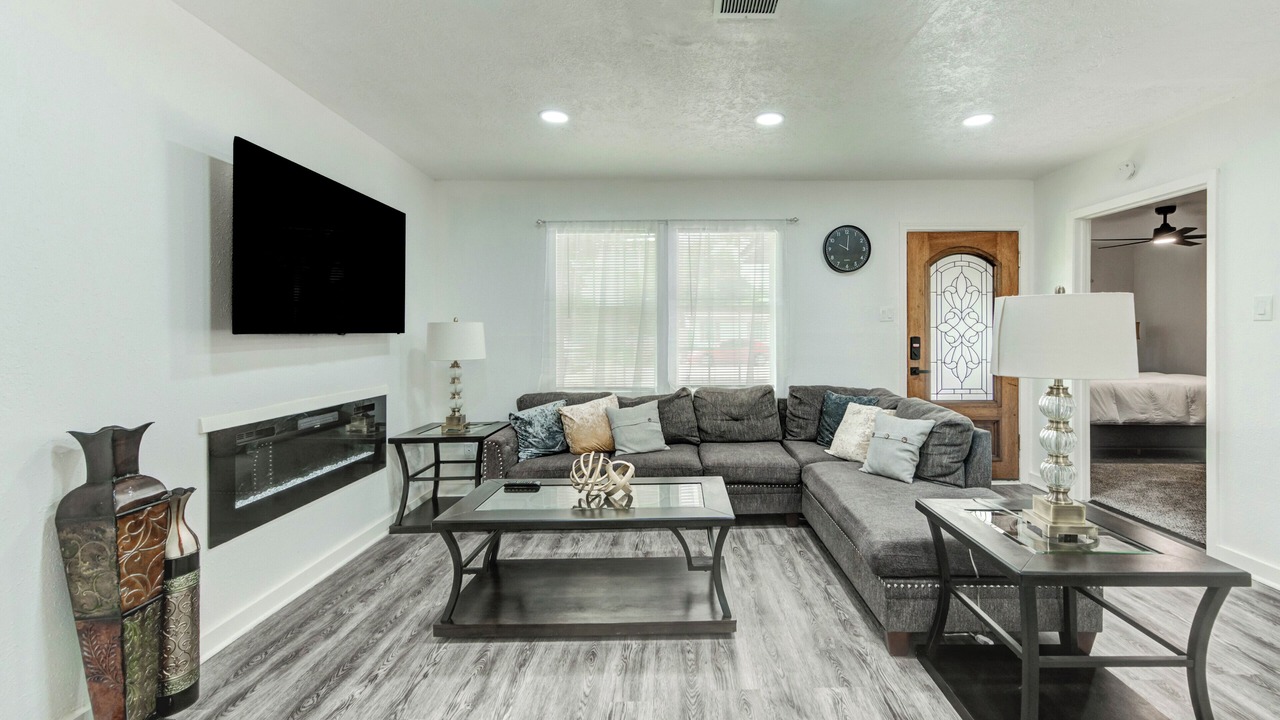 Photo of Livingroom in Central Southwest
