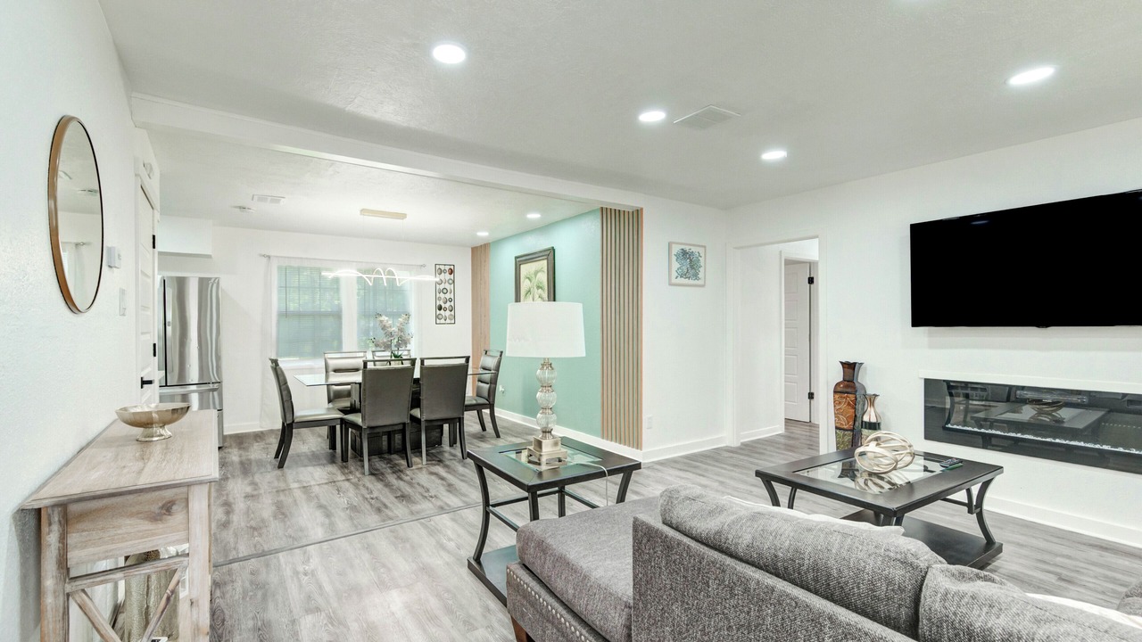 Photo of Livingroom in Central Southwest