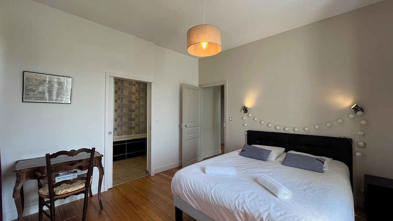 Photo of Bedroom in Clecy
