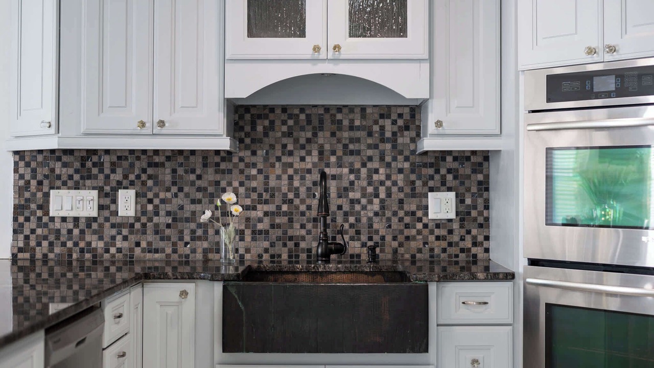 Photo of Kitchen in Clair-Mel City