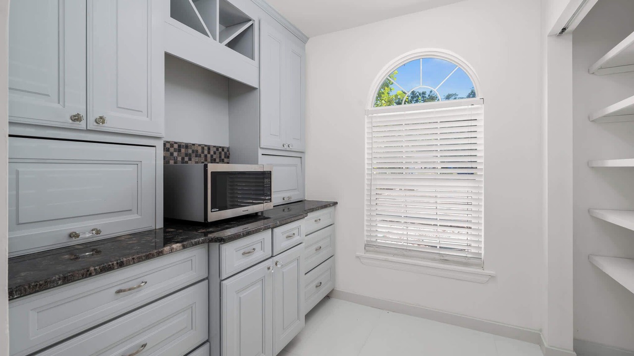 Photo of Kitchen in Clair-Mel City