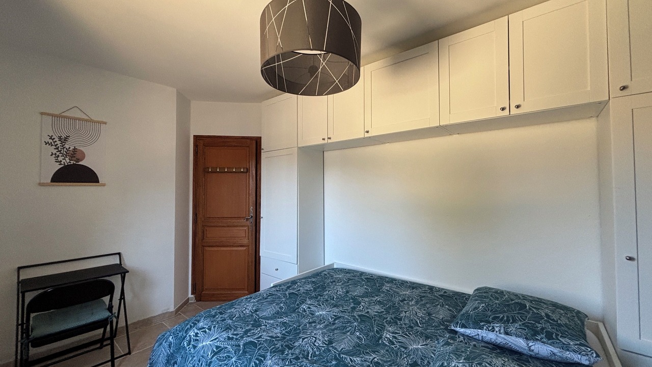 Photo of Bedroom in Poulx