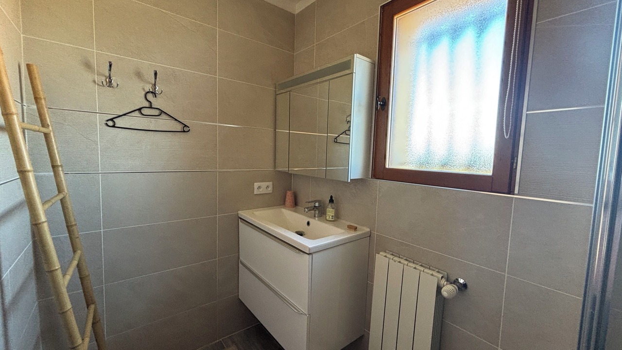 Photo of Bathroom in Poulx