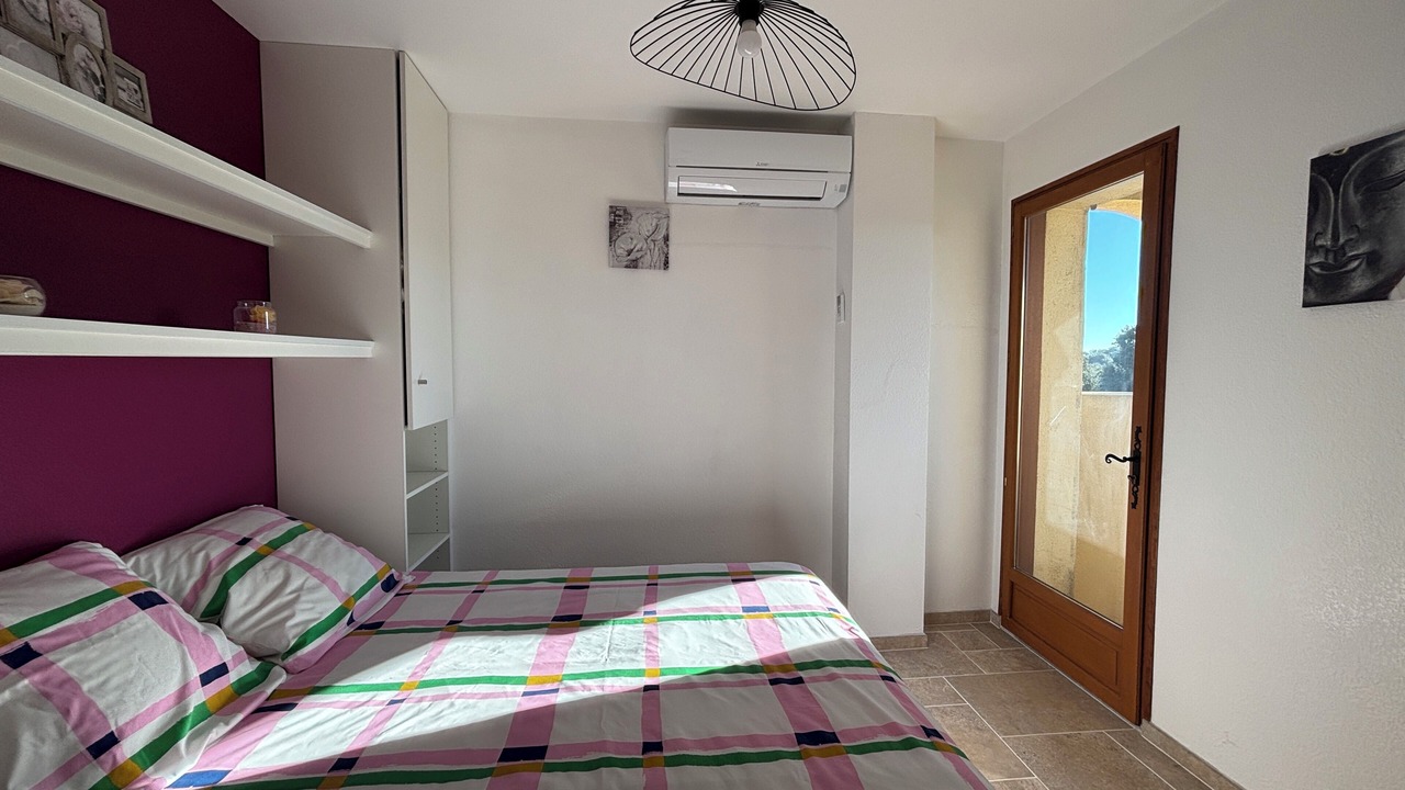 Photo of Bedroom in Poulx