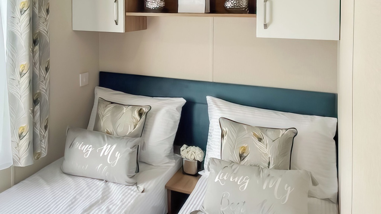 Photo of Others in Dinas