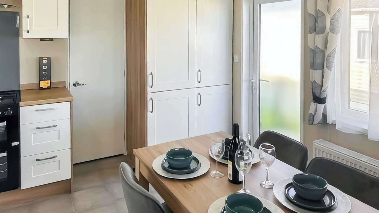 Photo of Others in Dinas