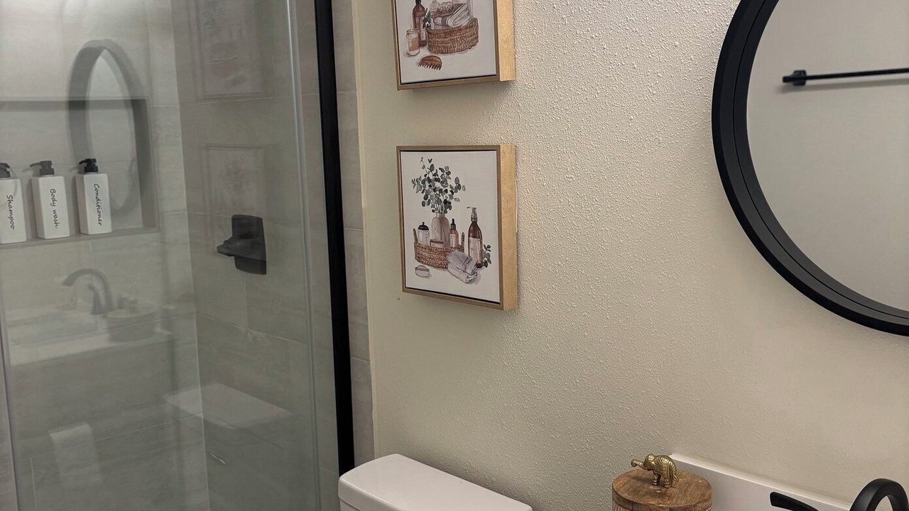 Photo of Bathroom in Gun Barrel City