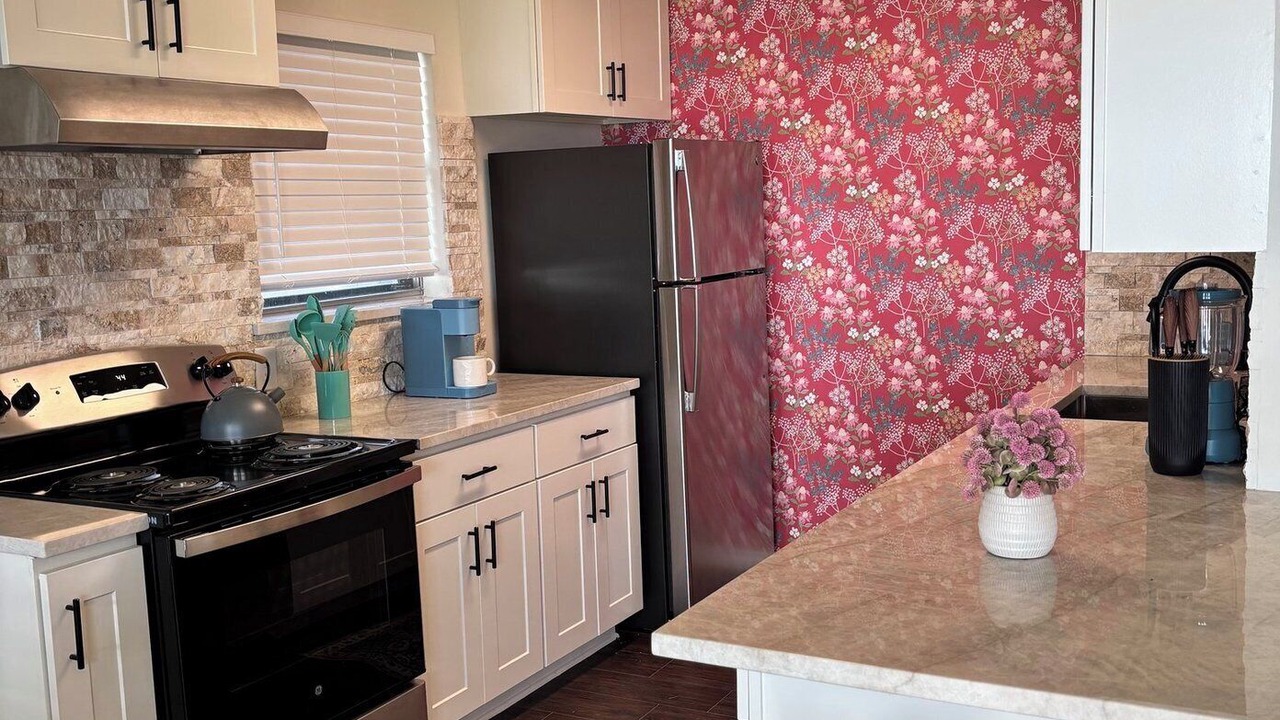 Photo of Kitchen in Gun Barrel City