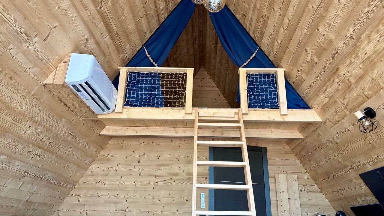 Photo of Others in Bathernay