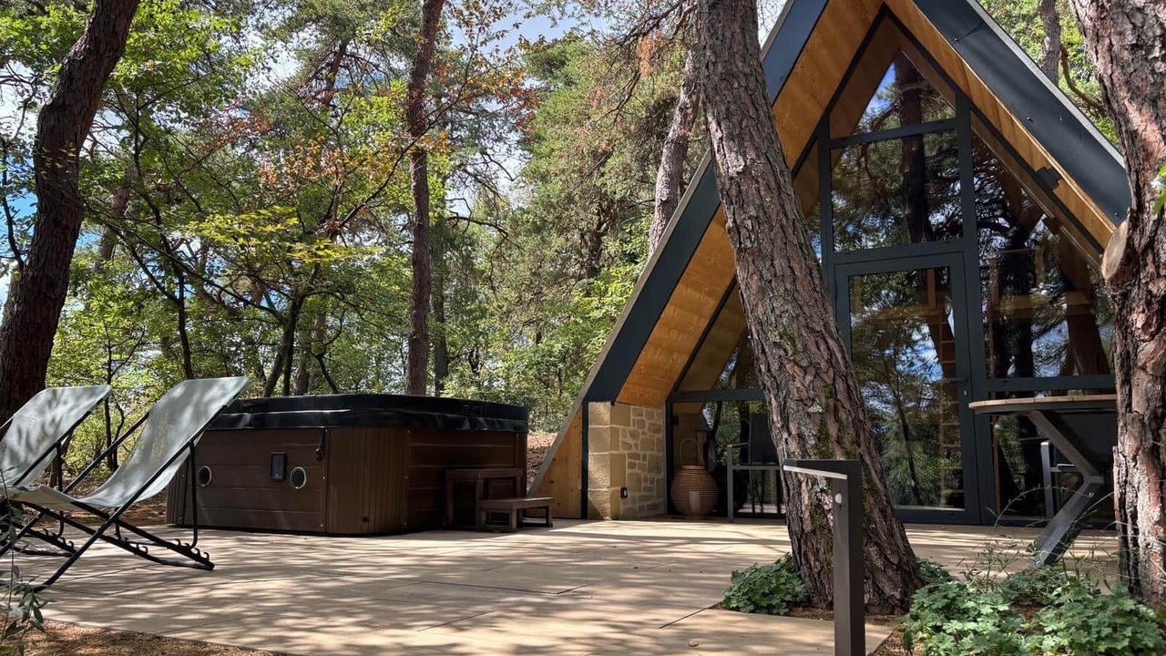 Photo of Outdoor in Bathernay