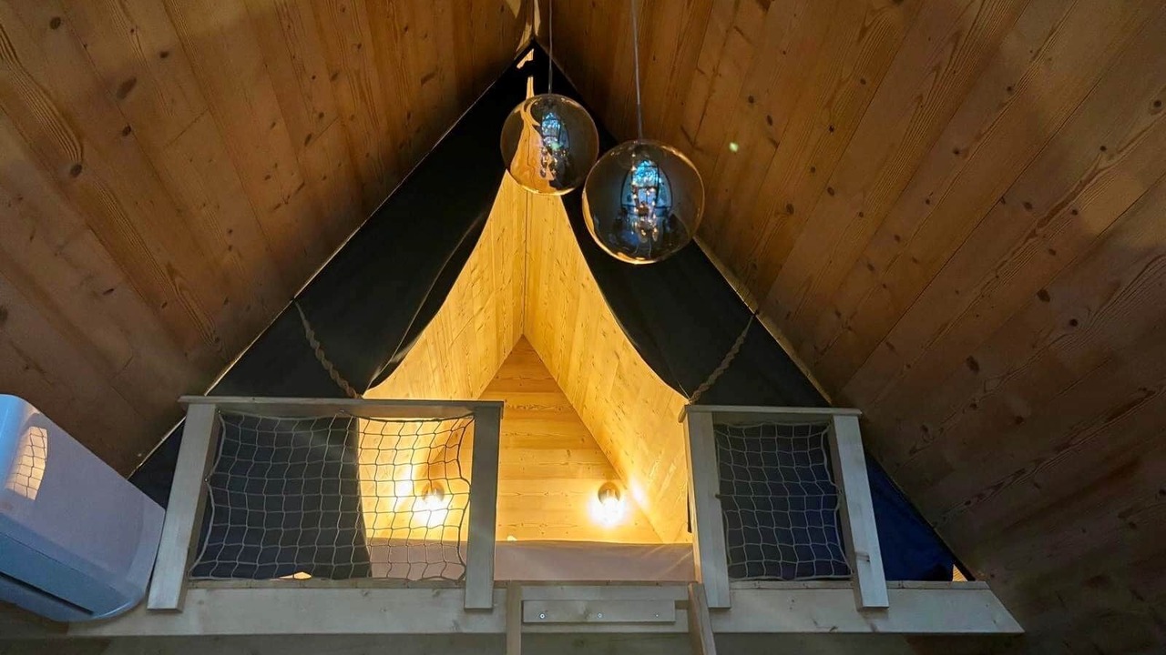 Photo of Others in Bathernay