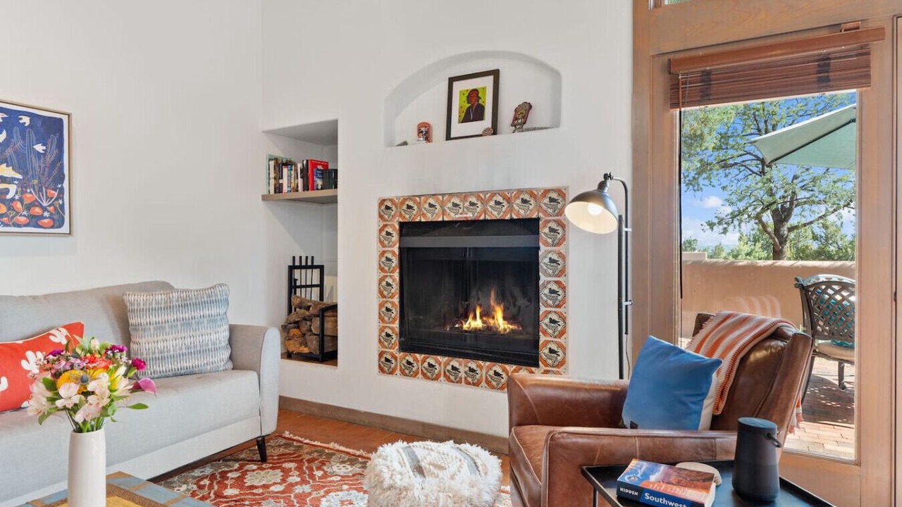 Photo of Livingroom in Nambe Pueblo