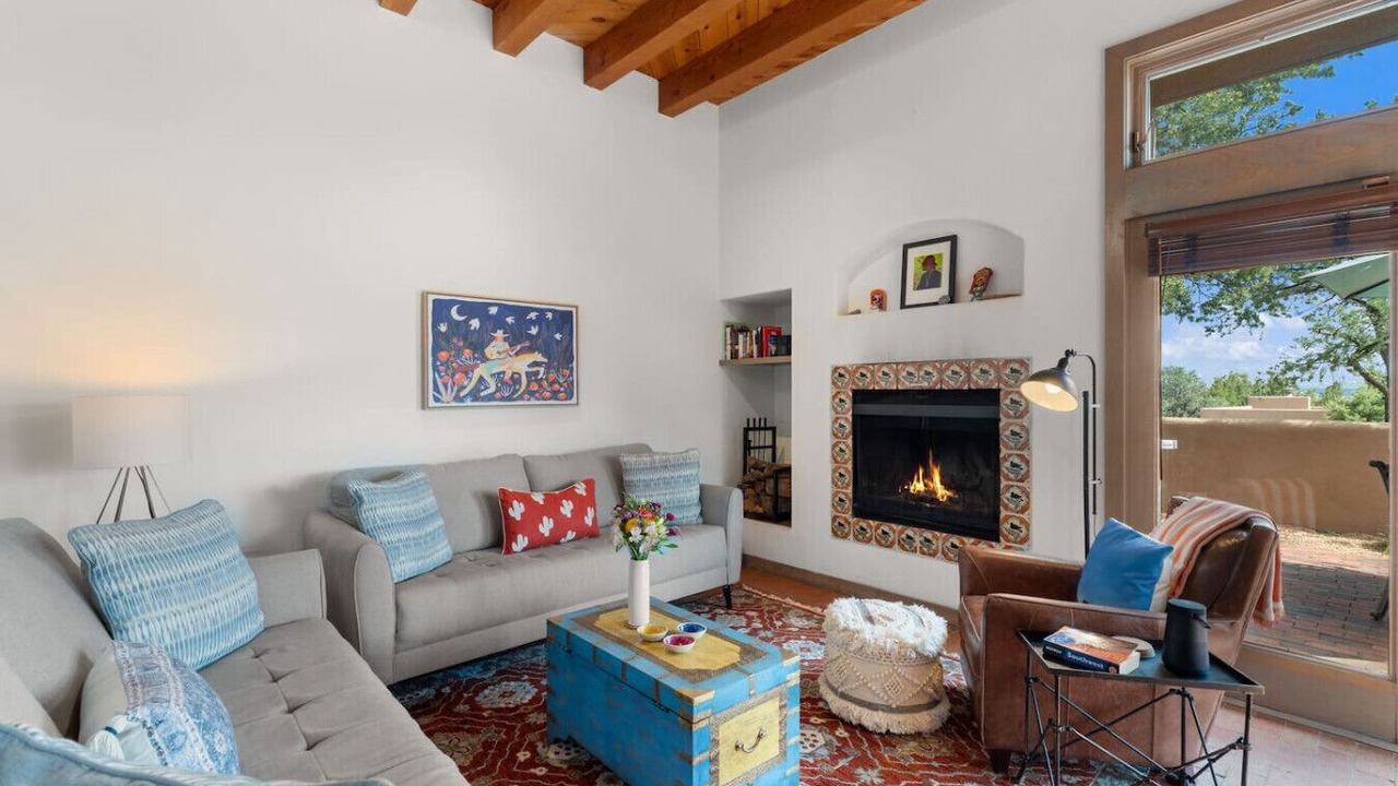 Photo of Livingroom in Nambe Pueblo