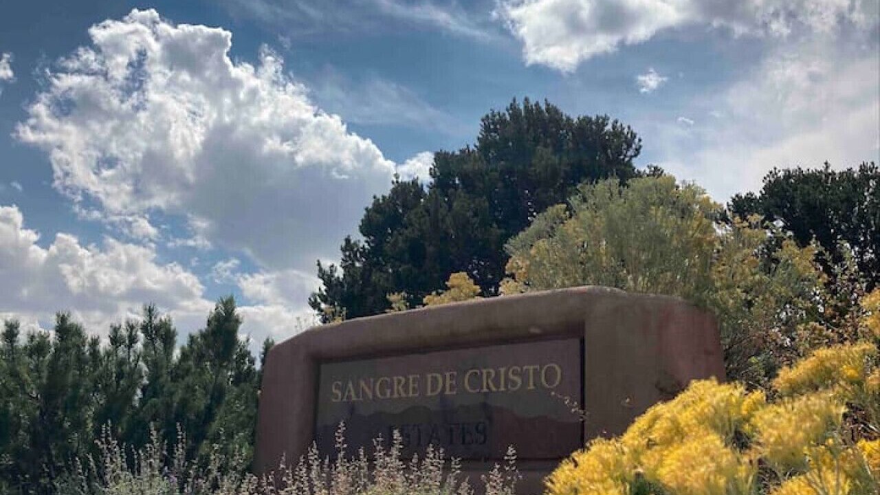 Photo of Others in Tesuque Hills