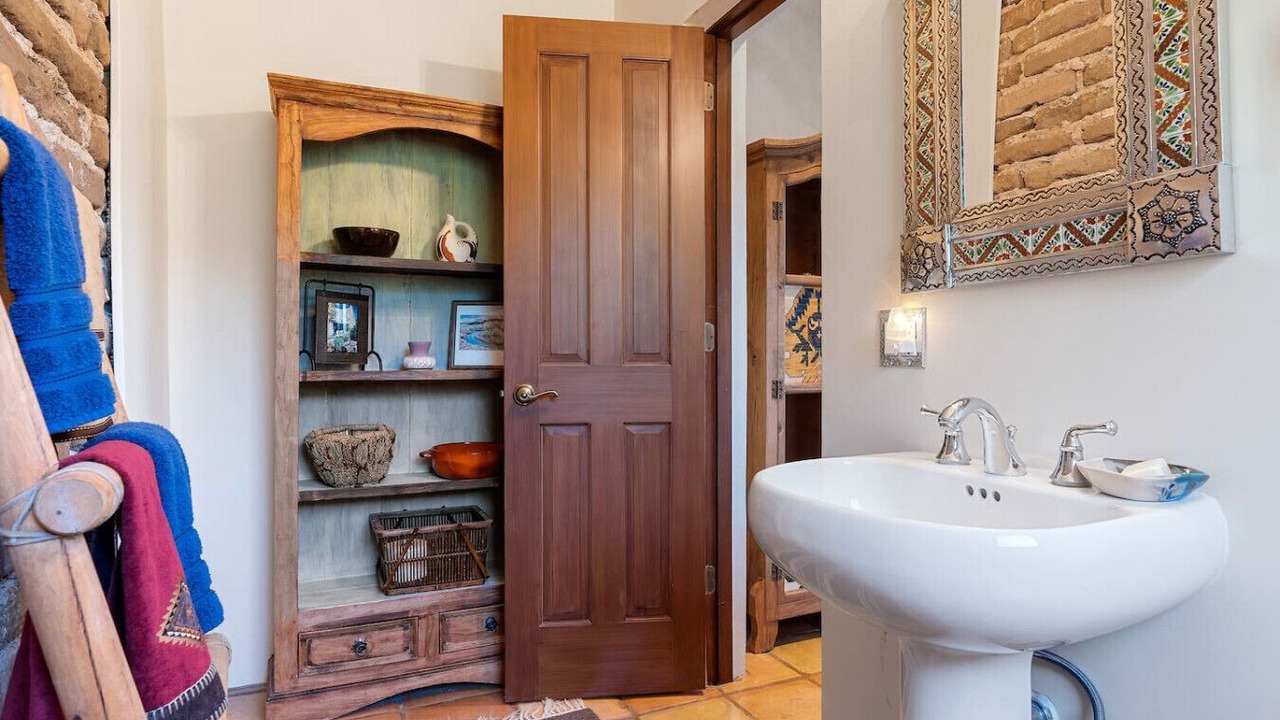 Photo of Bathroom in Tesuque Hills